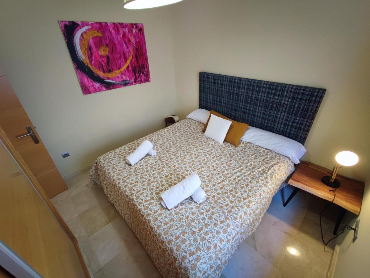 Villa Aguilas Club Guest House Málaga Esterno foto