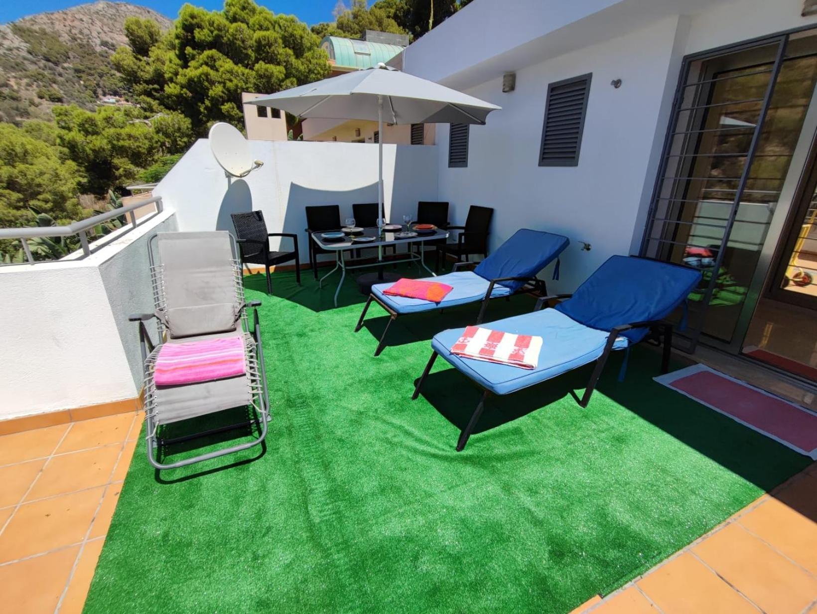 Villa Aguilas Club Guest House Málaga Esterno foto