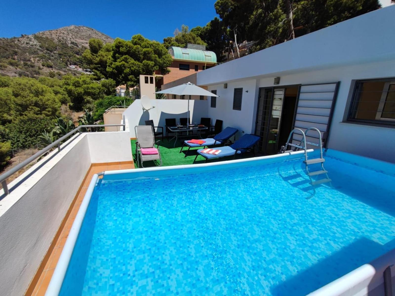 Villa Aguilas Club Guest House Málaga Esterno foto